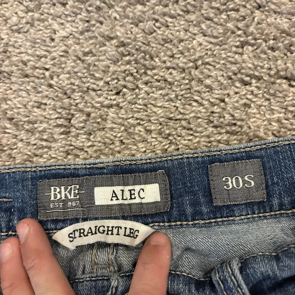 BKE Buckle Alec Men's Straight Flex Fit Blue Jeans Size 30s ( 30x30 ) Whiskered
